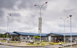 Homens armados invadem hospital e atiram em paciente baleado com 13 tiros