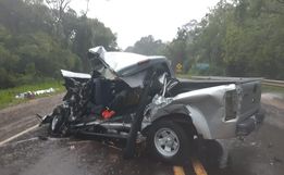 Casal morre em colisão entre caminhonete e caminhão na BR-282 em Iraceminha 