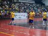 Falcão se apresenta em jogo festivo no ginásio do Guarani