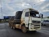 Carreta sem para-brisa e com motorista de capacete é flagrada na BR-163 em Guaraciaba 