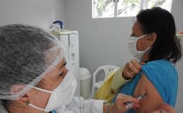 Mais de 74 mil catarinenses já foram imunizados contra Covid-19