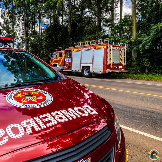 Colisão entre motocicletas deixa duas pessoas feridas no interior  de Iporã do Oeste
