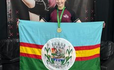 Atleta de São João do Oeste é campeã catarinense de patinação 