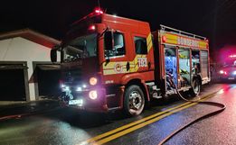 Homem quebra porta de vidro e fica ferido em princípio de incêndio em Itapiranga