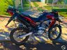 Colisão entre carro e moto deixa homem ferido em SMOeste 