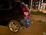 VÍDEO: Motorista embriagado colide em carro estacionado em São Miguel do Oeste