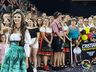 Tainá Dill é a rainha da 42ª Oktoberfest