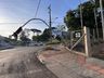 Semáforo cai após ser atingido por carreta na Willy Barth, em São Miguel do Oeste