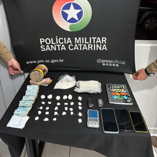 Motorista de app é preso com cocaína e R$ 28 mil em dinheiro em SMO 