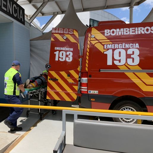 Homem sofre ferimentos ao cair de telhado em São Miguel do Oeste 