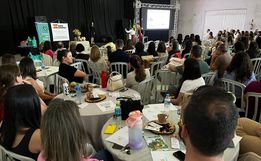 Encontro Regional reúne professores e profissionais da educação em SMO