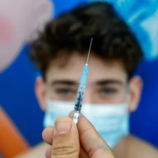 Município deve vacinar cerca de 800 adolescentes contra Covid 19 nos próximos dias