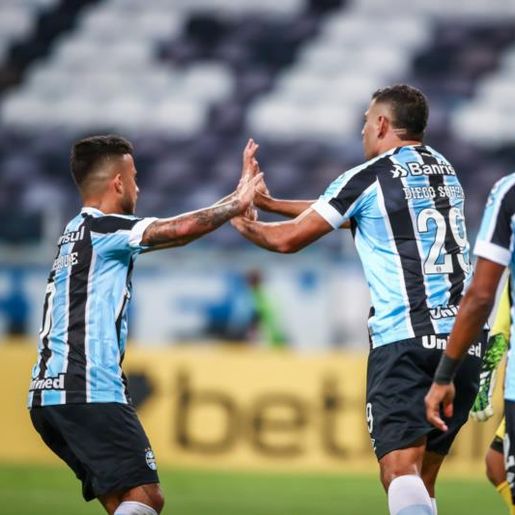 Grêmio vence na estreia da fase de grupos da Sul-Americana