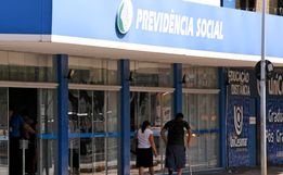  INSS começa a avisar 9 milhões de aposentados sobre descontos