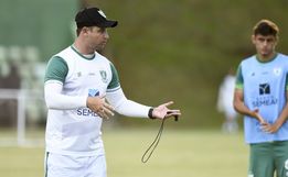 Chapecoense encaminha contratação do Tecnico Felipe Conceição