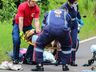 Colisão entre moto e caminhão deixa dois gravemente feridos entre SMOeste e Bandeirante 