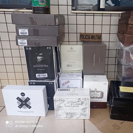PM apreende cerca R$ 100 mil em mercadorias nas últimas 24 horas
