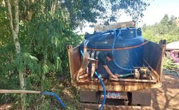 Transporte de água em Belmonte chega a 100 mil litros por dia