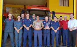 Em visita a Iporã do Oeste, comandante geral do Corpo de Bombeiros elogia estrutura do quartel