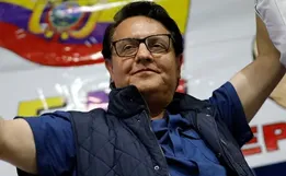 Fernando Villavicencio, candidato à presidência do Equador, é assassinado