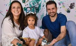 Pai, mãe e filha de 3 anos morrem em acidente na BR-282