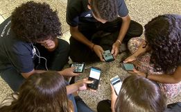 Ideb e proibição dos celulares estão entre desafios da educação em SC para 2025