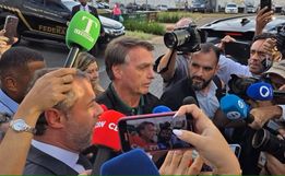 Bolsonaro diz não ter ‘nada a ver com Zambelli’ após depoimento à PF