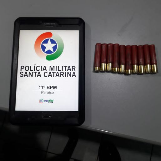 PM apreende munições e prende jovem em Paraíso 