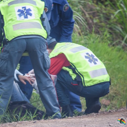 Motociclista embriagado sofre queda de moto em São Miguel do Oeste