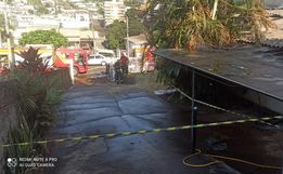 Incêndio atinge residência no centro de Palmitos