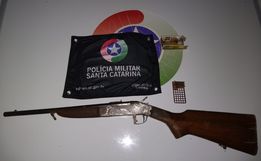 Homem é preso por posse irregular de arma de fogo