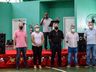 Crianças recebem presentes do Natal Solidário em São Miguel do Oeste