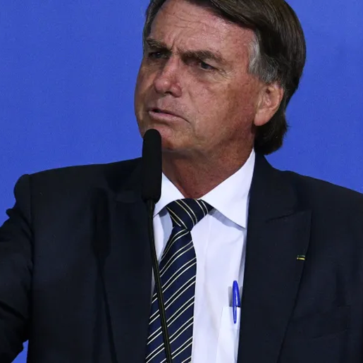 “Se eu contar uma mentira, você acredita se quiser”, diz Bolsonaro sobre fake news