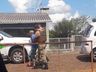 Homem embriagado invade casa, deita na cama e é preso em Guaraciaba