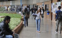 Cobrança de mensalidade em universidades públicas será debatida nesta quinta-feira