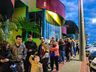 Fãs de “Barbie” formam fila para comprar ingressos no Cine Peperi