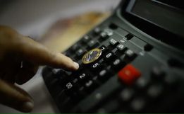 Contas públicas registram déficit de R$ 33,7 bilhões em maio, aponta Banco Central