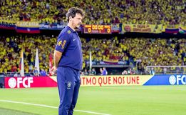 Fernando Diniz é demitido e deixa o cargo de técnico da seleção brasileira