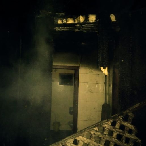 Incêndio danifica residência no centro de Cunha Porã