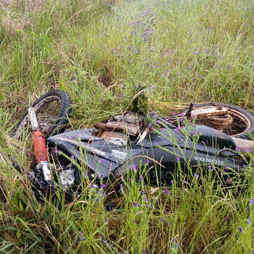 Motociclista foge da PM e abandona moto argentina em Dionísio Cerqueira