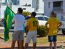 VÍDEO: apoiadores de Bolsonaro fazem carreata em SMOeste 
