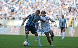 Grêmio consegue empate com o Bahia no final e se aproxima do acesso