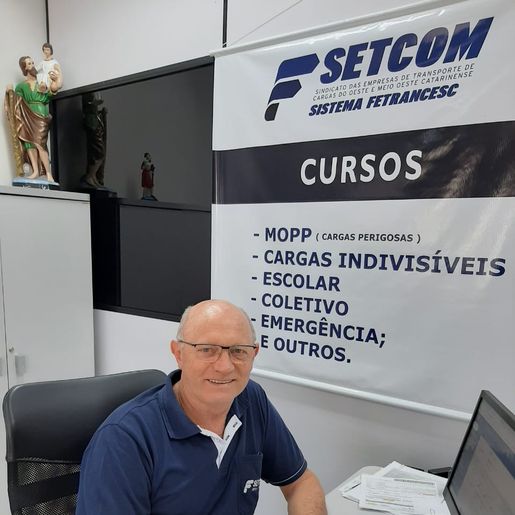 Setcom articula instalação de cooperativa de crédito para transportadores em Iporã do Oeste