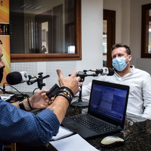 OUÇA: Variedades fala sobre a importância do implante dentário