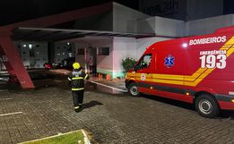 VÍDEO: Reservatório de água se rompe e alaga UPA 24h em SMOeste
