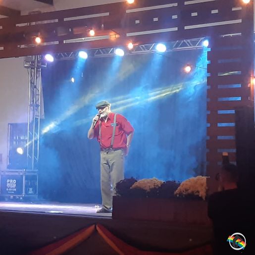 'Noite do Humor' reúne grande público na 12ª Semana Alemã