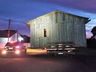 PRF flagra casa sendo transportada irregularmente na BR-282 em SC