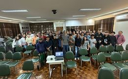 Educação municipal de Guarujá do Sul promove palestra do Agosto Lilás para estudantes 