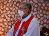 “Jesus não viveu para si, mas se doou para o bem da humanidade”, afirma Padre Ivo Oro 