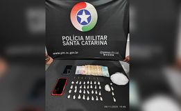 Casal é preso por tráfico de drogas e posse de munição em SMO
